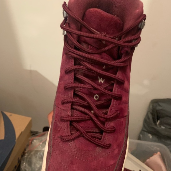 AIR JORDAN 12 RETRO 'BORDEAUX'
Burgundy size 7 - Picture 3 of 5